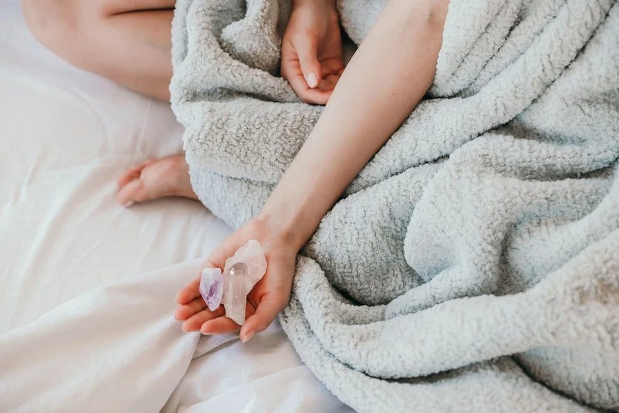 Image of Snug Crystal Weighted Blanket