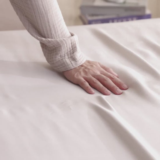 Silky Lyocell Fitted Sheet Slate Grey Baritone Blue Clear White